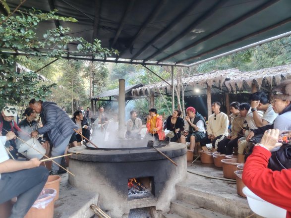 c7e04cf8d6f34a71e23dbee84672f1e0