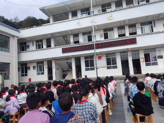 bbd6aadcc32e1d6e8a81e4122772a621