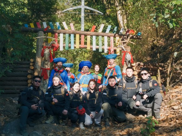 本地向导带领徒步