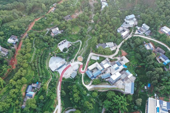 俯拍漭水镇黄家寨