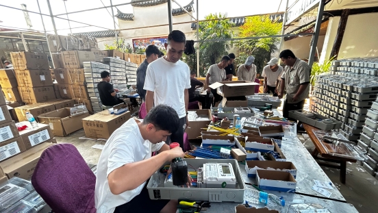 /home/user/Desktop/7.13-7.19/党建搭桥牵线 电表居家组装让居民实现居家有收入/微信图片_20260714112338_1085_18.jpg微信图片_20260714112338_1085_18