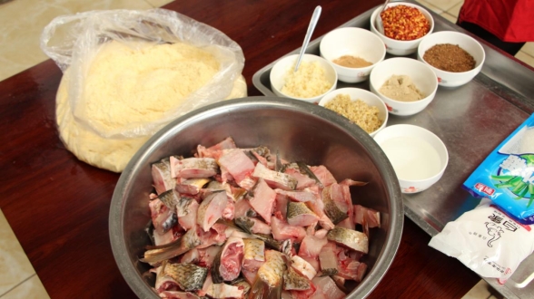 备料  拍摄 ：杨露